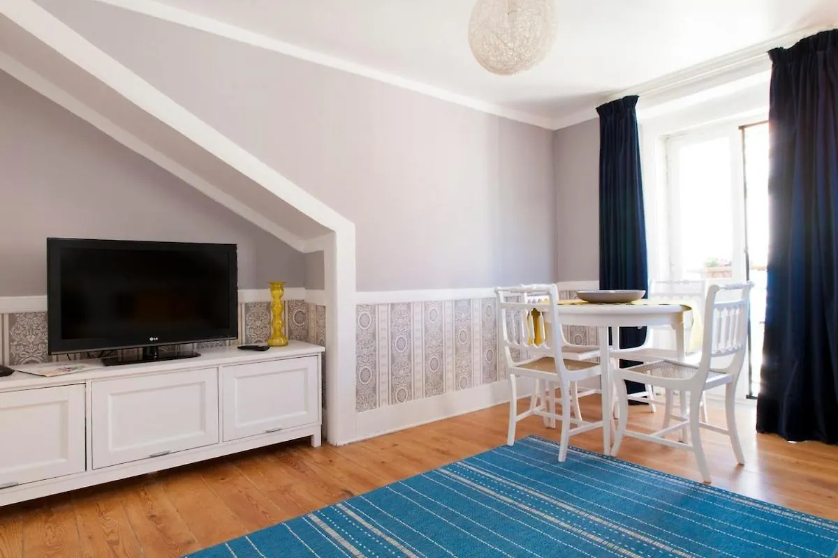 Apartment Lisbon Sant'Ana Restelo 1Br Terrace