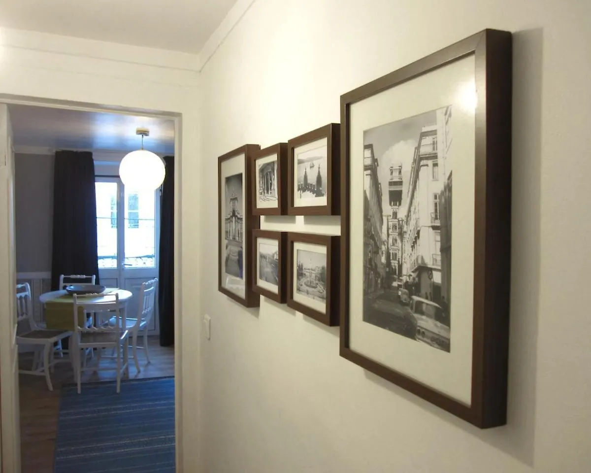 Lisbon Sant'Ana Restelo 1Br Terrace