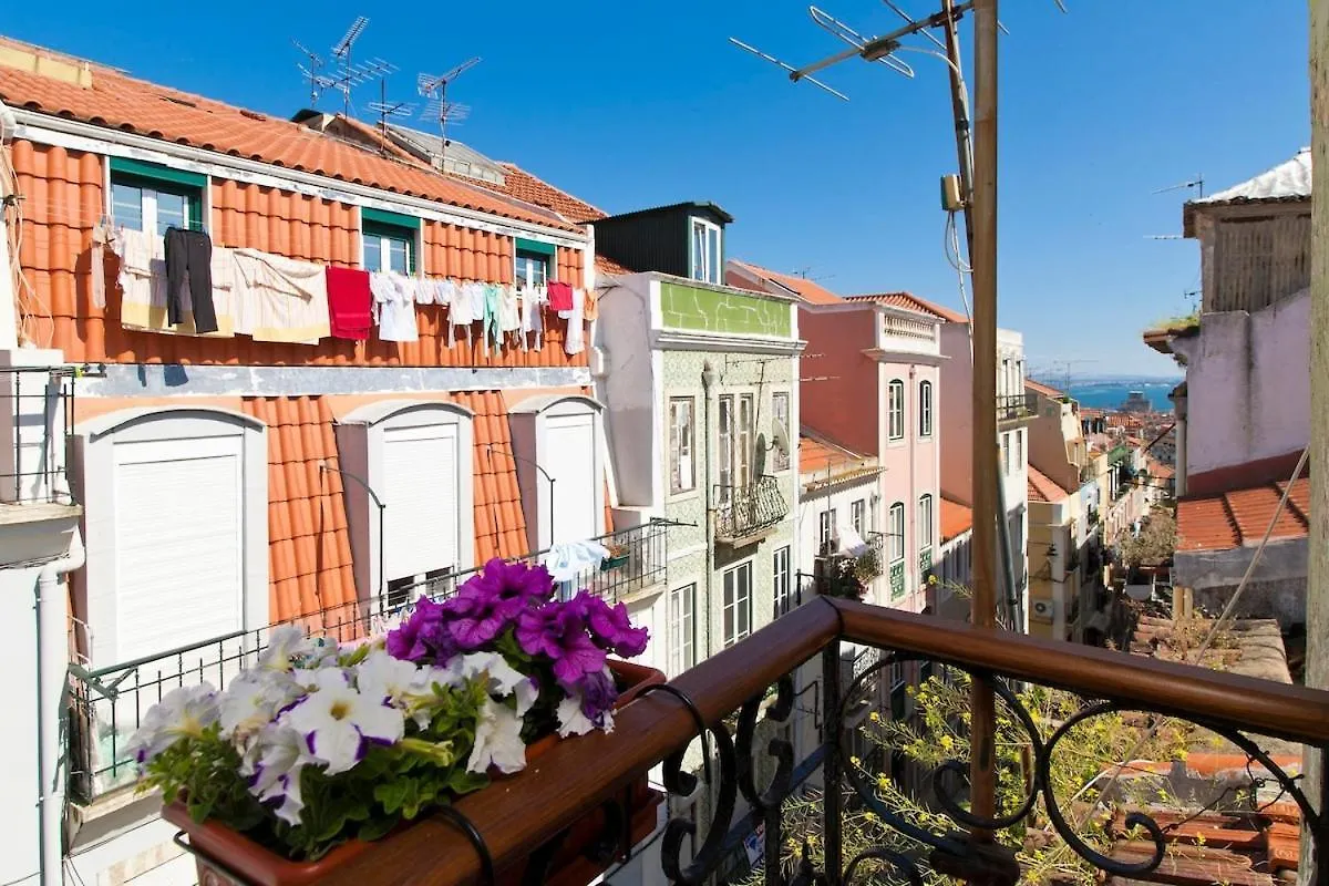 Lisbon Sant'Ana Restelo 1Br Terrace